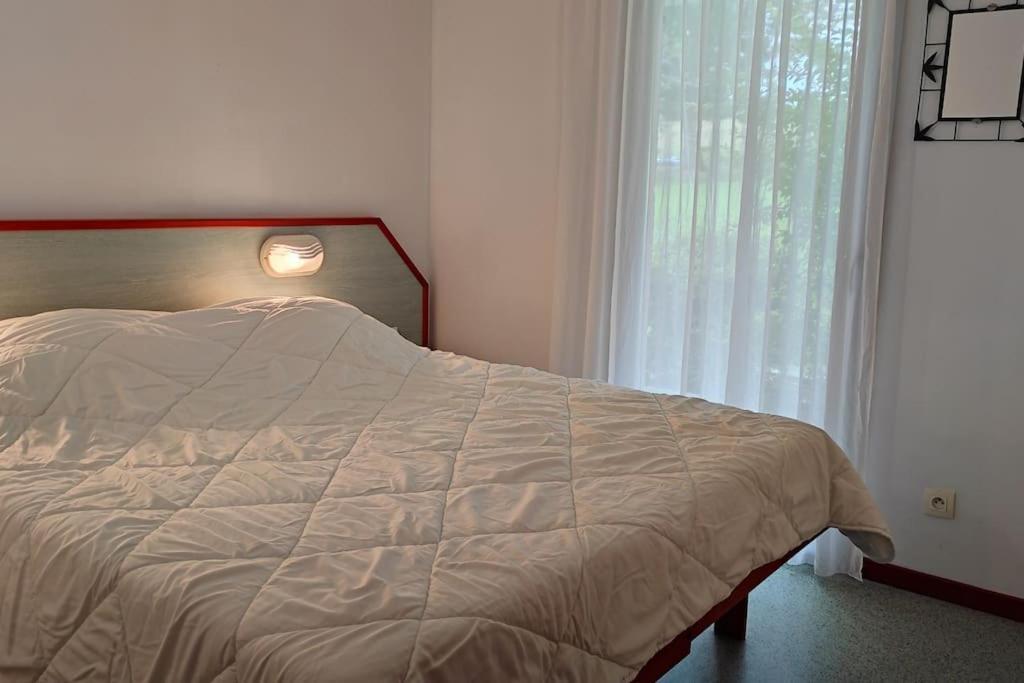 Adour Piscine Vue Montagnes Apartman Souraïde Kültér fotó