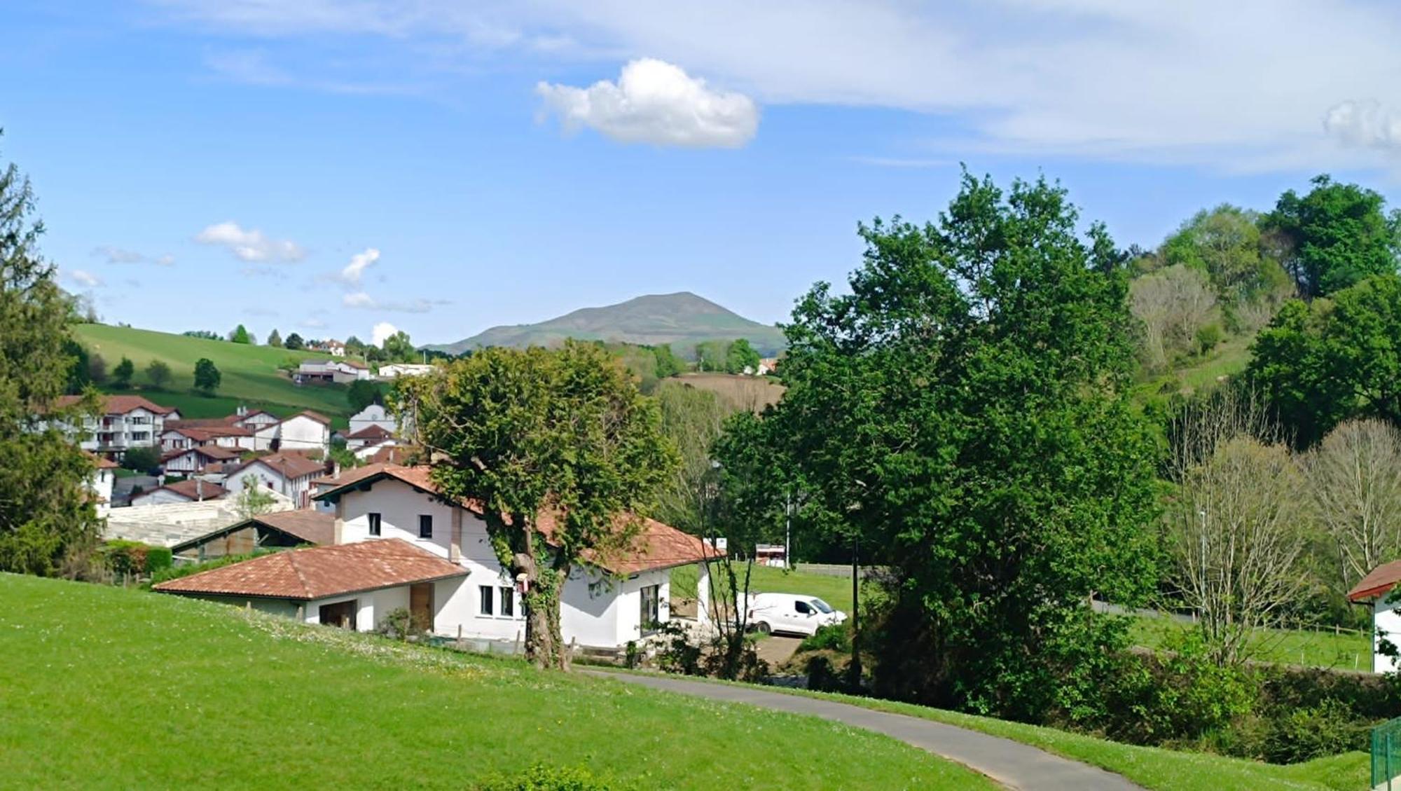 Adour Piscine Vue Montagnes Apartman Souraïde Kültér fotó